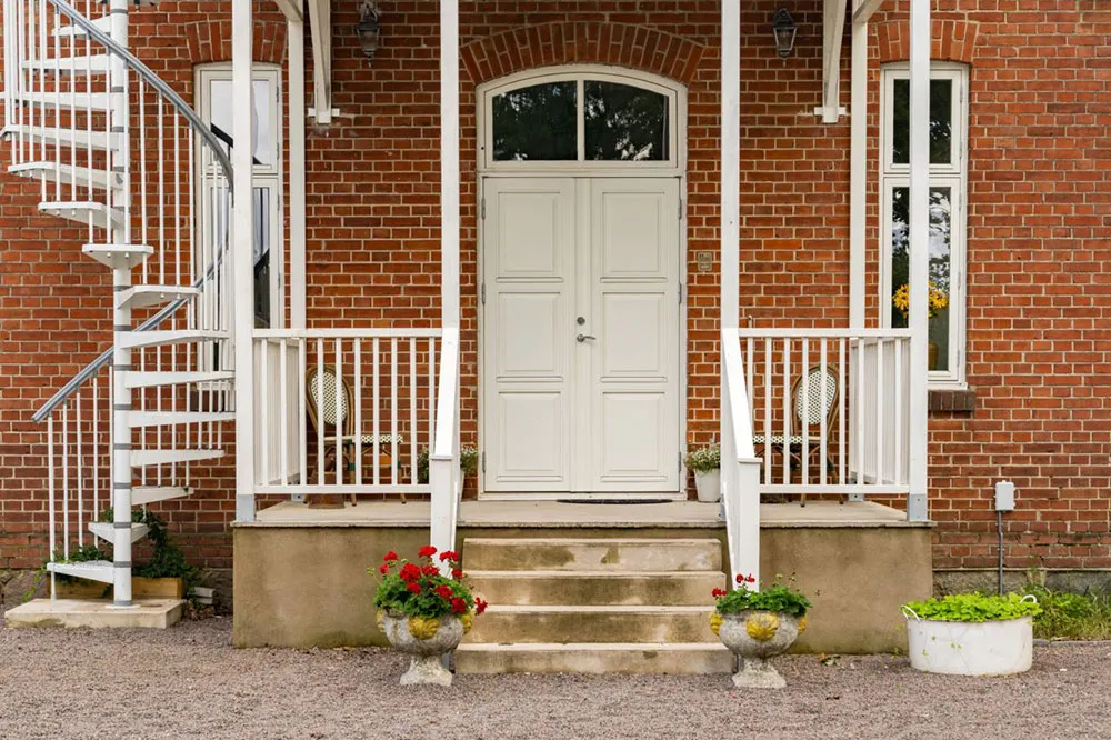 Geräume mit viel Platz und vintage Dekor: Schönes Haus auf dem ehemaligen Schulgelände - Gallery image 29