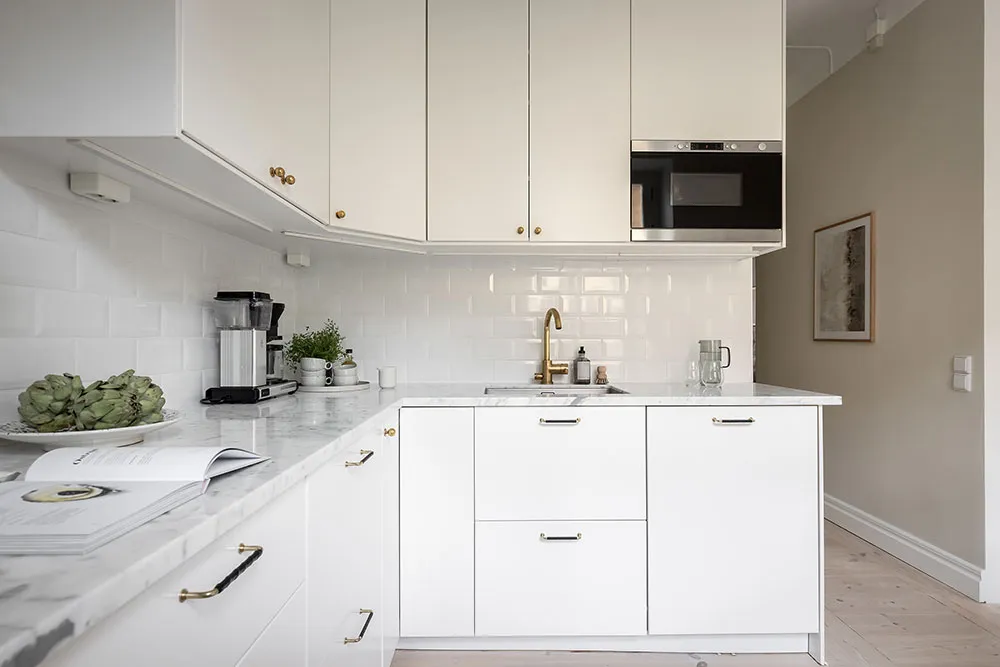 Scandinavian calm: apartment in quiet tones in Stockholm (71 sq m) - Gallery image 12