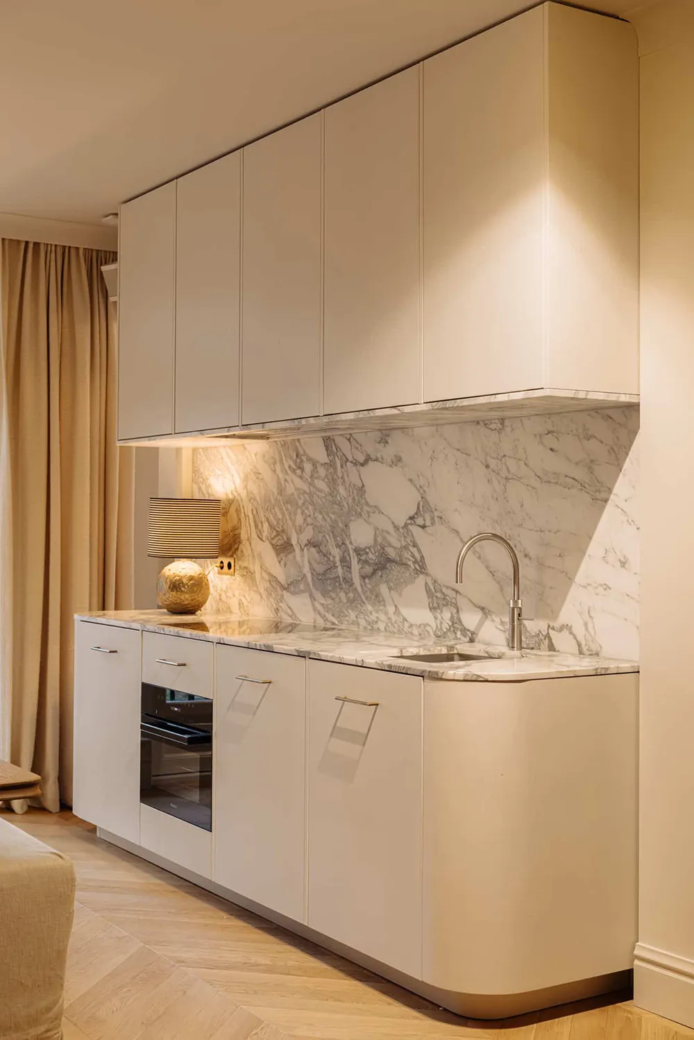 Beautiful Modern Design Apartments in a Canal House in Amsterdam - 7
