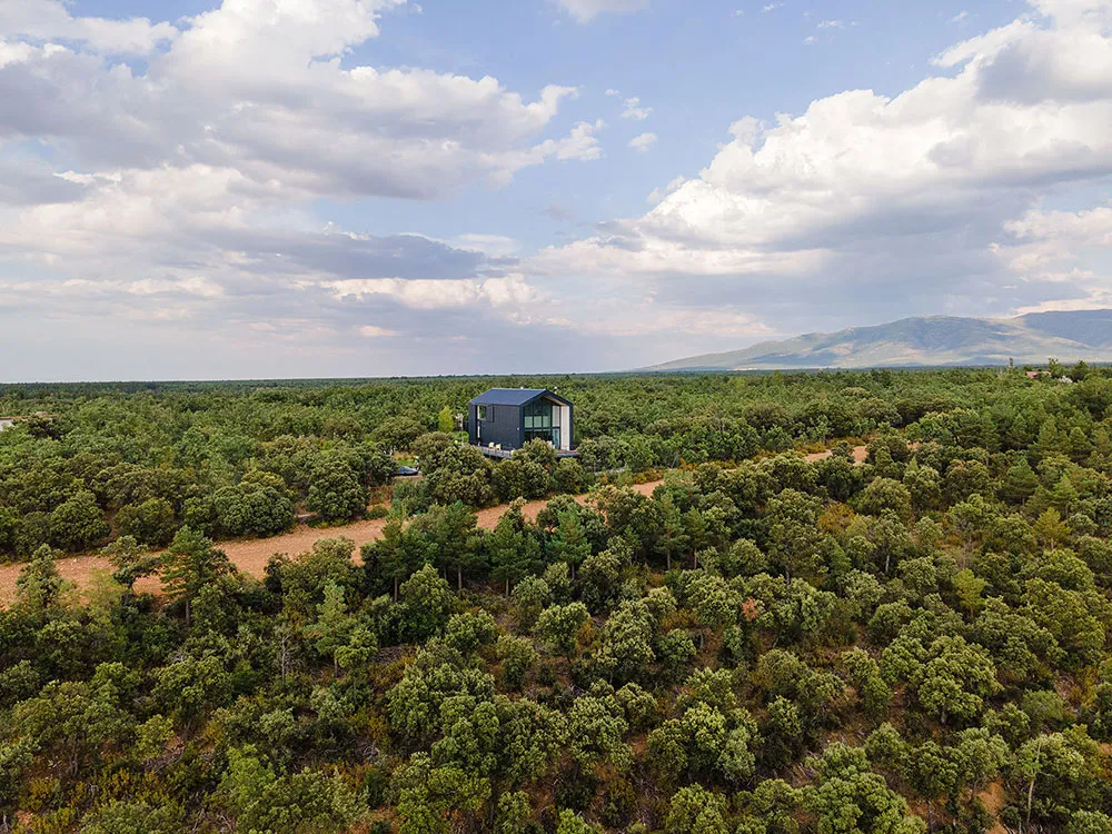 Modern Family Vacation Home in the Wilds of Spain - Gallery image 26