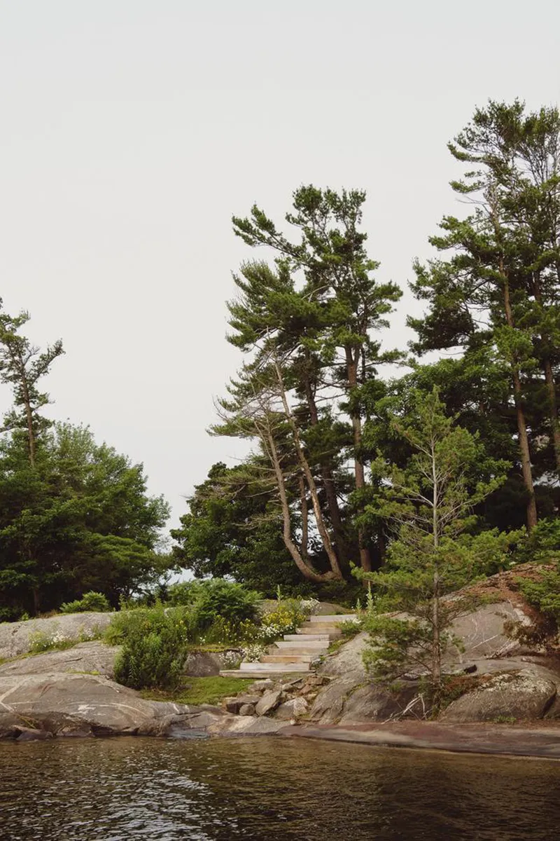 Modernes Design in Einklang mit der Natur: Haus in Ontario - Gallery image 24