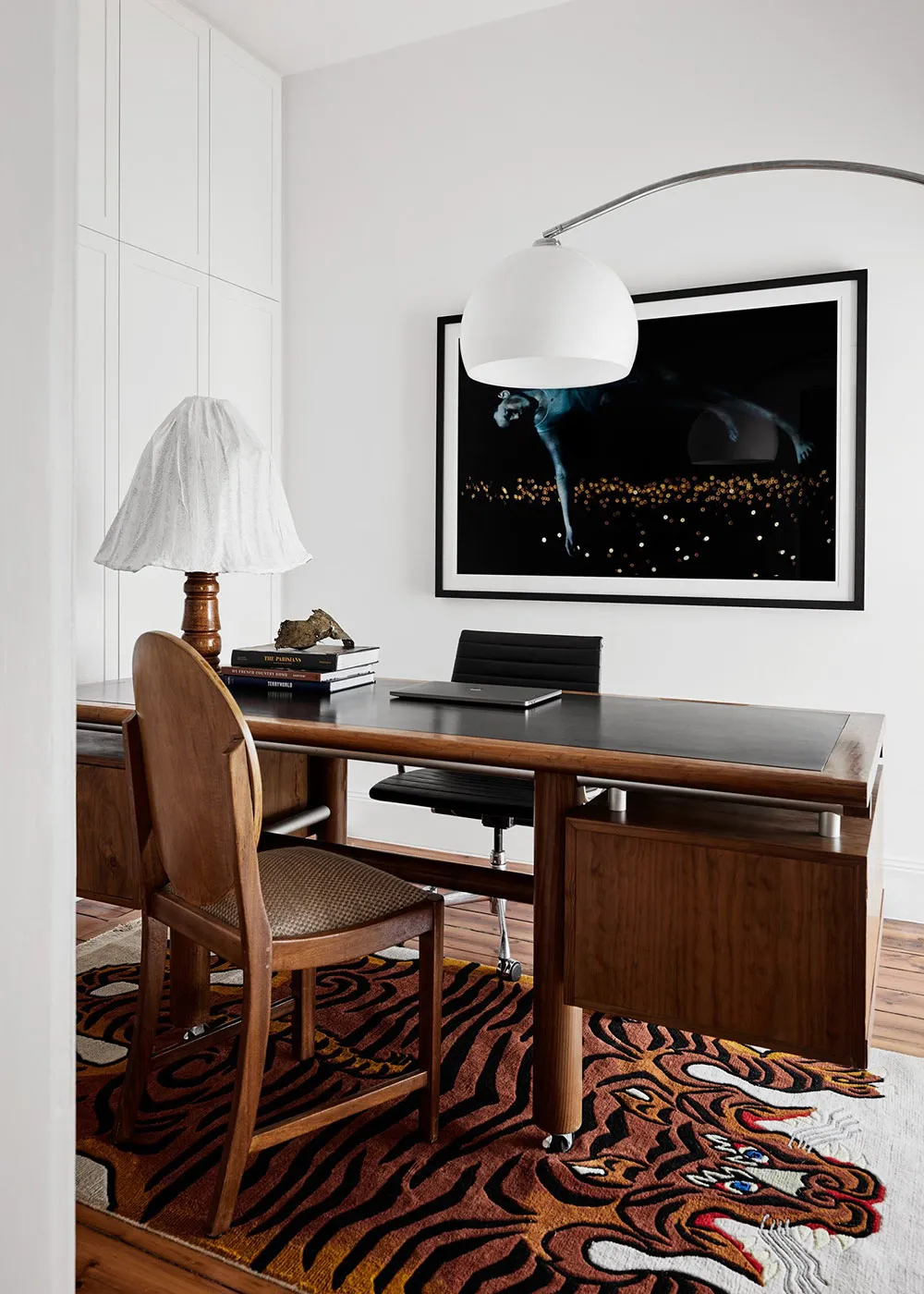 Design moderne chaleureux et élégant à Melbourne par Brahman Perera - Gallery image 19