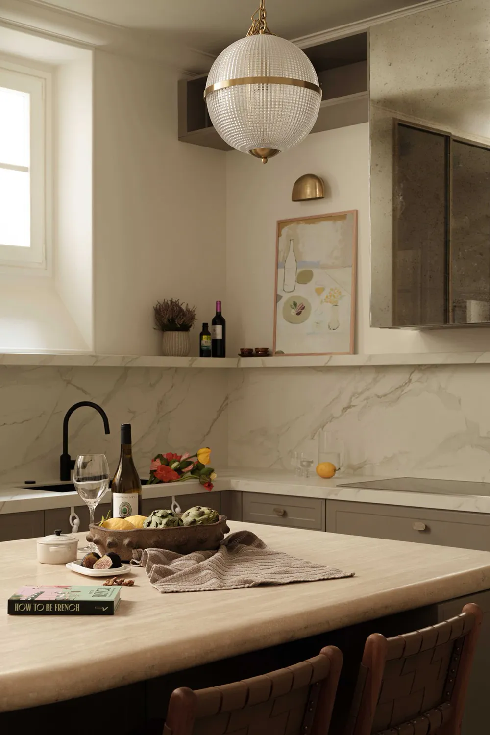 Interior cálido e elegante de lujosos apartamentos en París - Gallery image 8