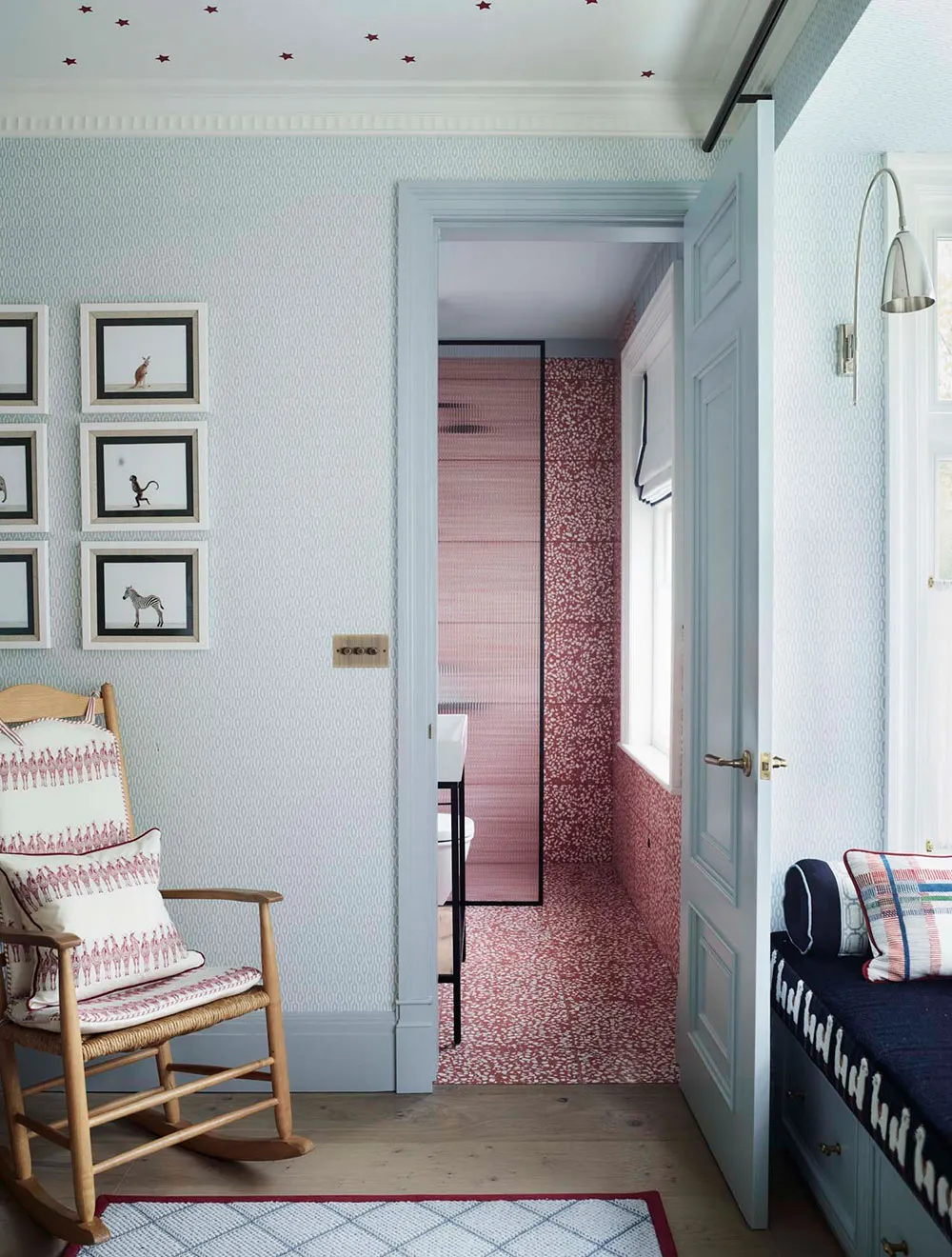 Stylowy i ciepły wnętrze domu rodzinnego w Londynie - Gallery image 16