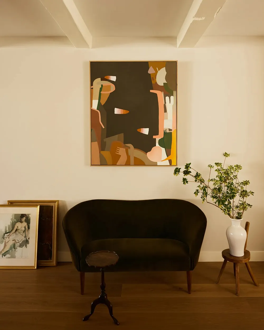 Warm and Aesthetic Interior in Amsterdam, Where Art Is at the Center - Gallery image 15