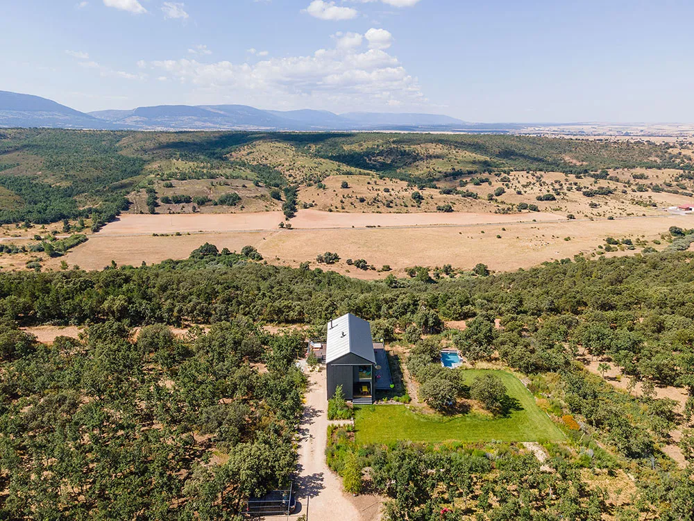 Modern Family Vacation Home in the Wilds of Spain - Gallery image 25