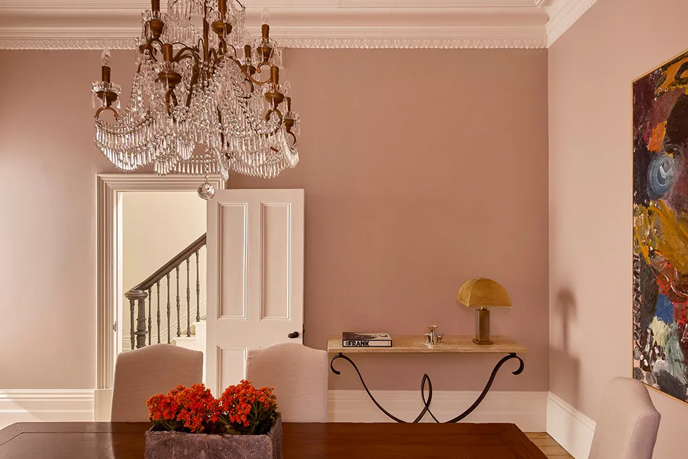 Urocze klasyczne wnętrza w białym kolorze w Melbourne - Gallery image 14