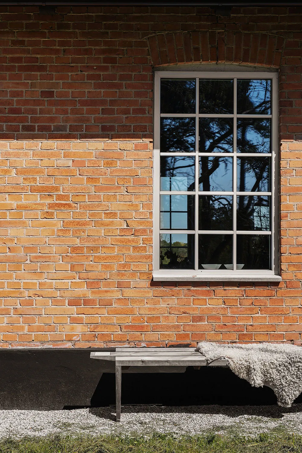 Une maison de camp élégante et confortable dans un ancien dépôt de locomotives sur l'île Gotland - Gallery image 27