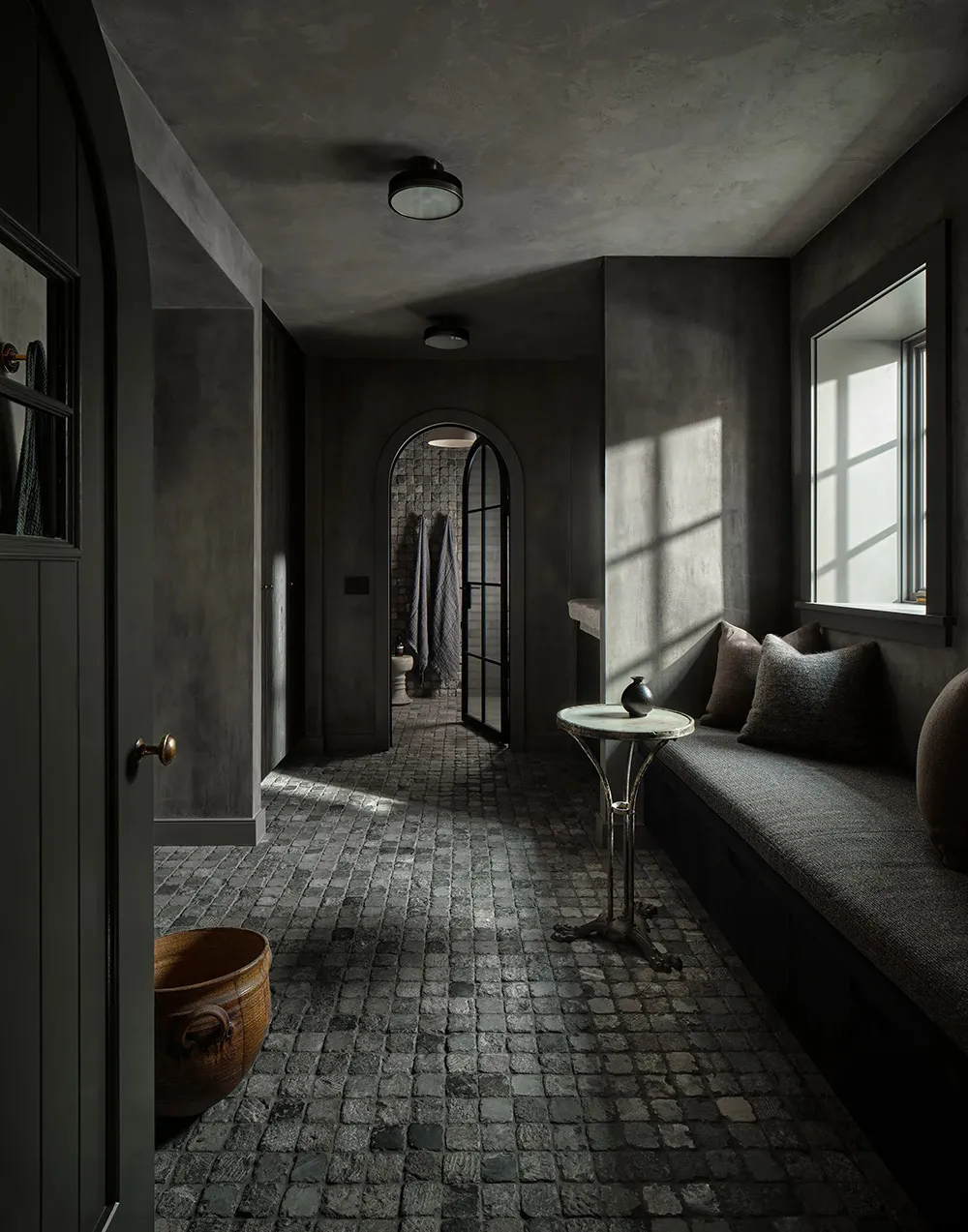 Elegant and Glamorous Beach House in Rhode Island by Star Designers - Gallery image 13