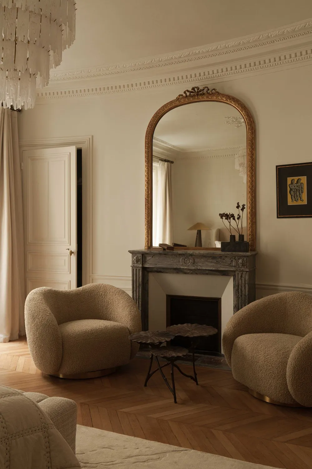 Interior cálido e elegante de lujosos apartamentos en París - Gallery image 11