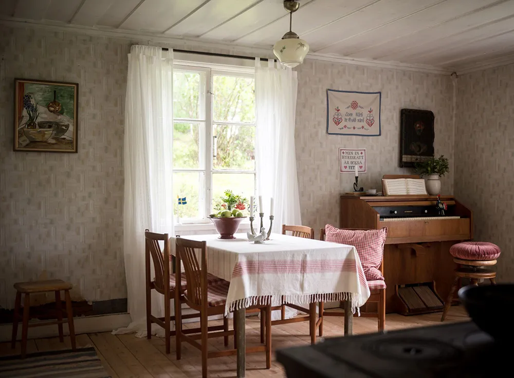 सरल एवं आरामदायक: स्वीडन में एक छोटा कॉटेज - Gallery image 30