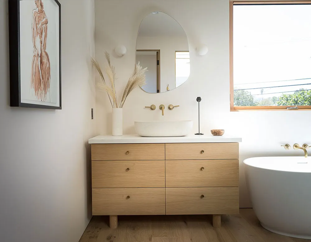 Уютная простота в дизайне современного дома с бассейном в Калифорнии - Gallery image 24