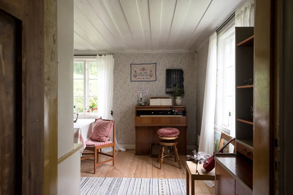 सरल एवं आरामदायक: स्वीडन में एक छोटा कॉटेज - Gallery image 22