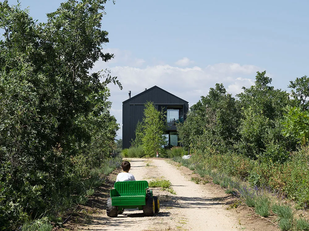 Modern Family Vacation Home in the Wilds of Spain - Gallery image 24