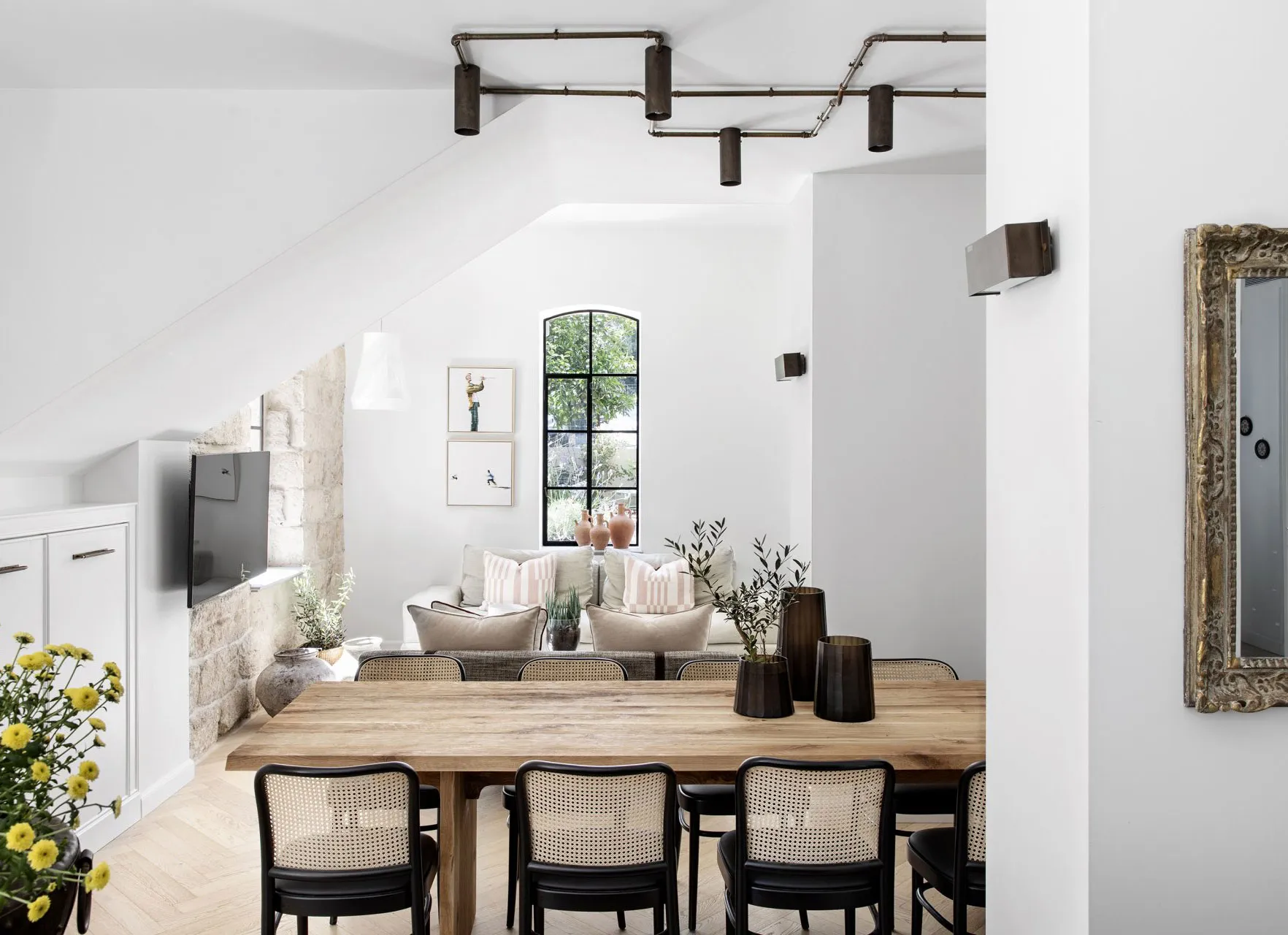 Histoire moderne : une maison lumineuse dans le vieux centre de Jérusalem - Gallery image 11