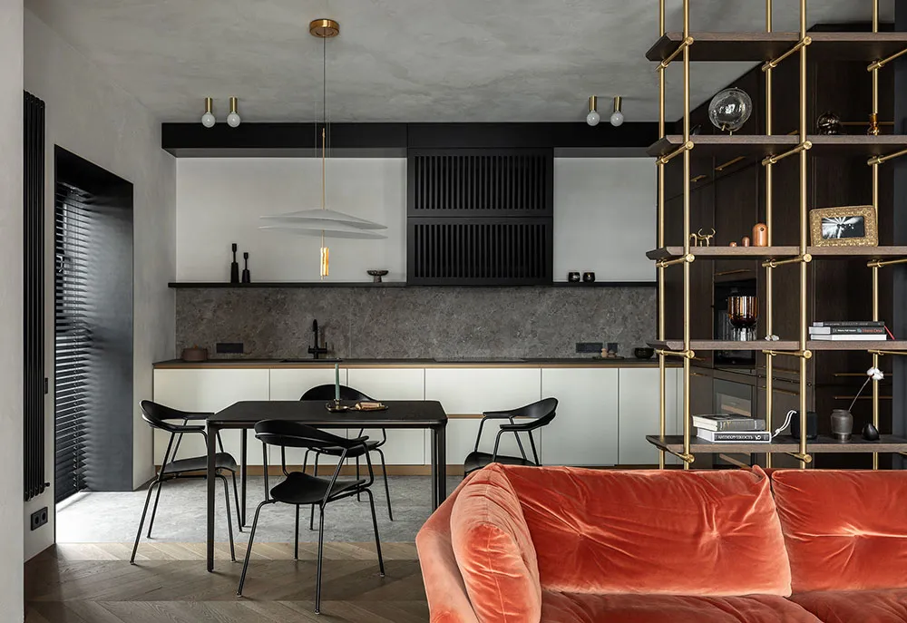 Schwarze Akzente und skandinavische Möbel: Stilvolle Wohnung in Kiew - Gallery image 9