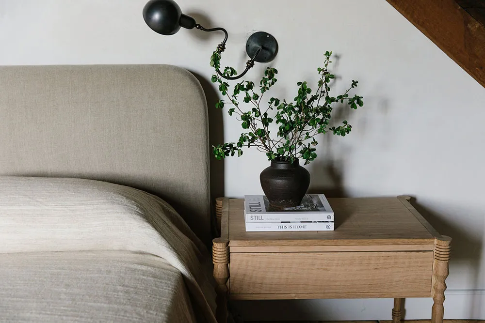 Herzlicher Rustic: Interior eines sehr alten Hauses in dem Bundesstaat Maine - Gallery image 11