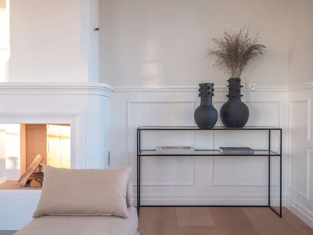 Élégants intérieurs modernes de cottage lacustre en Suède - Gallery image 6