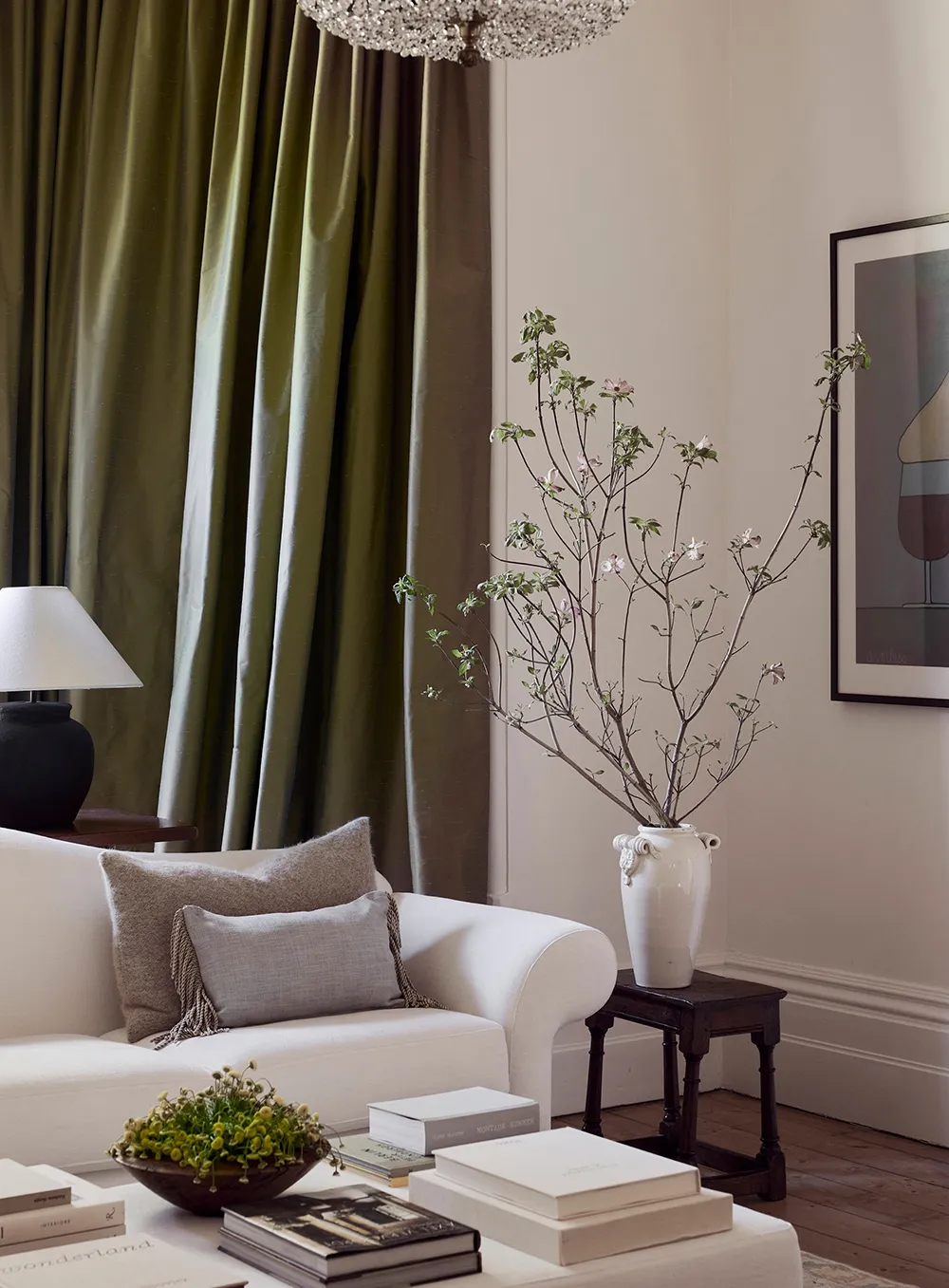 Urocze klasyczne wnętrza w białym kolorze w Melbourne - Gallery image 5