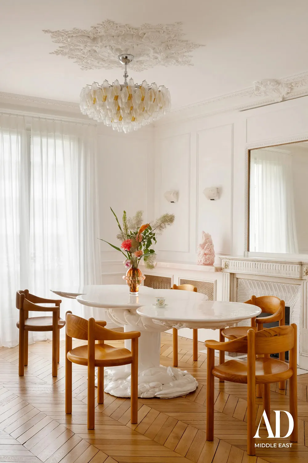 Eleganter Interior mit sanften Akzenten: Die libanesischer Model in Paris - Gallery image 2