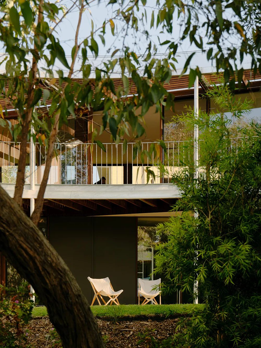 Juego de la luz y armonía con la naturaleza: moderna casa de playa en Australia - Gallery image 5