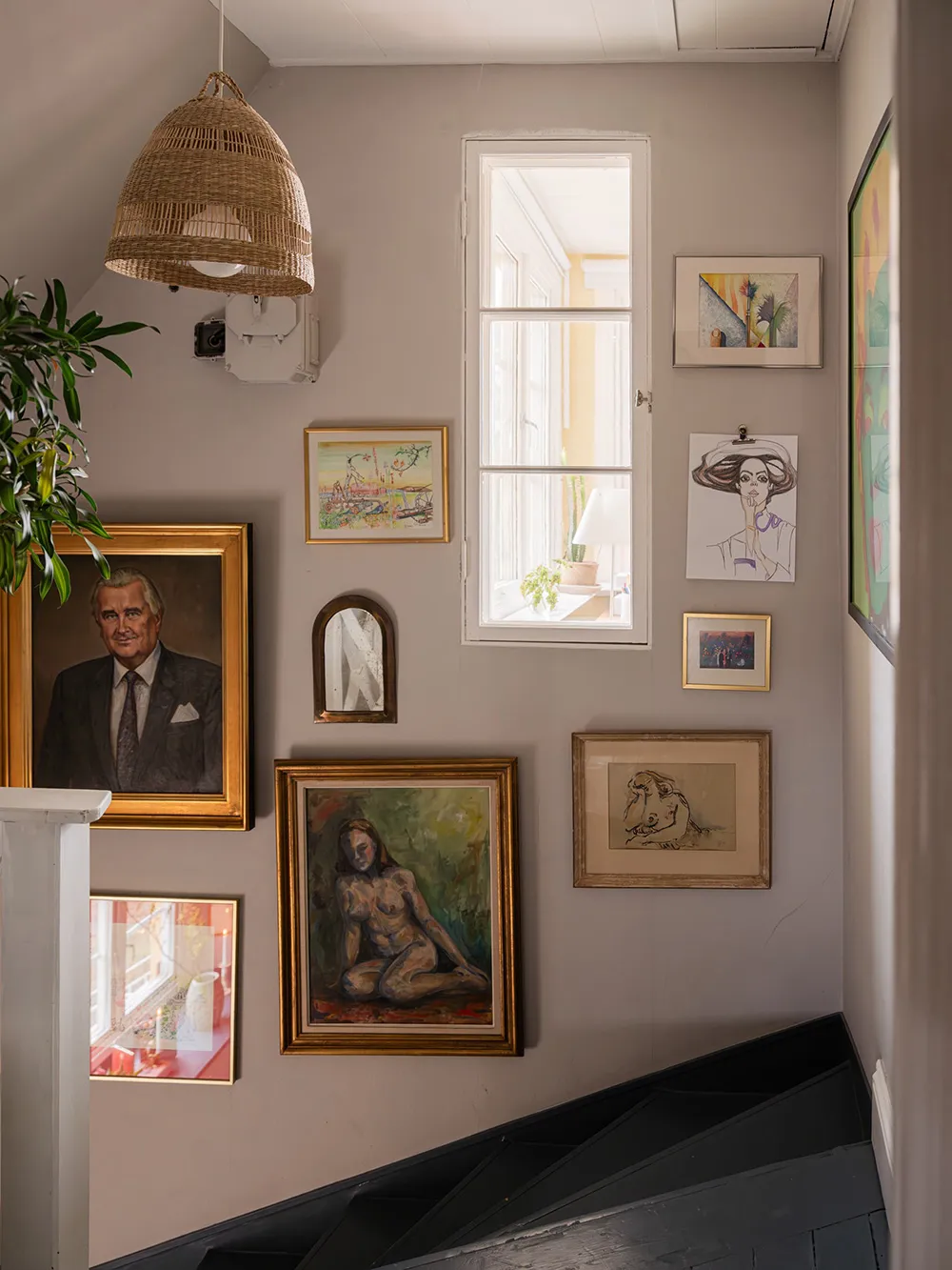 Красиві відтінки в інтер’єрах та зимовий сад: незвичайна дача в Швеції - Gallery image 24