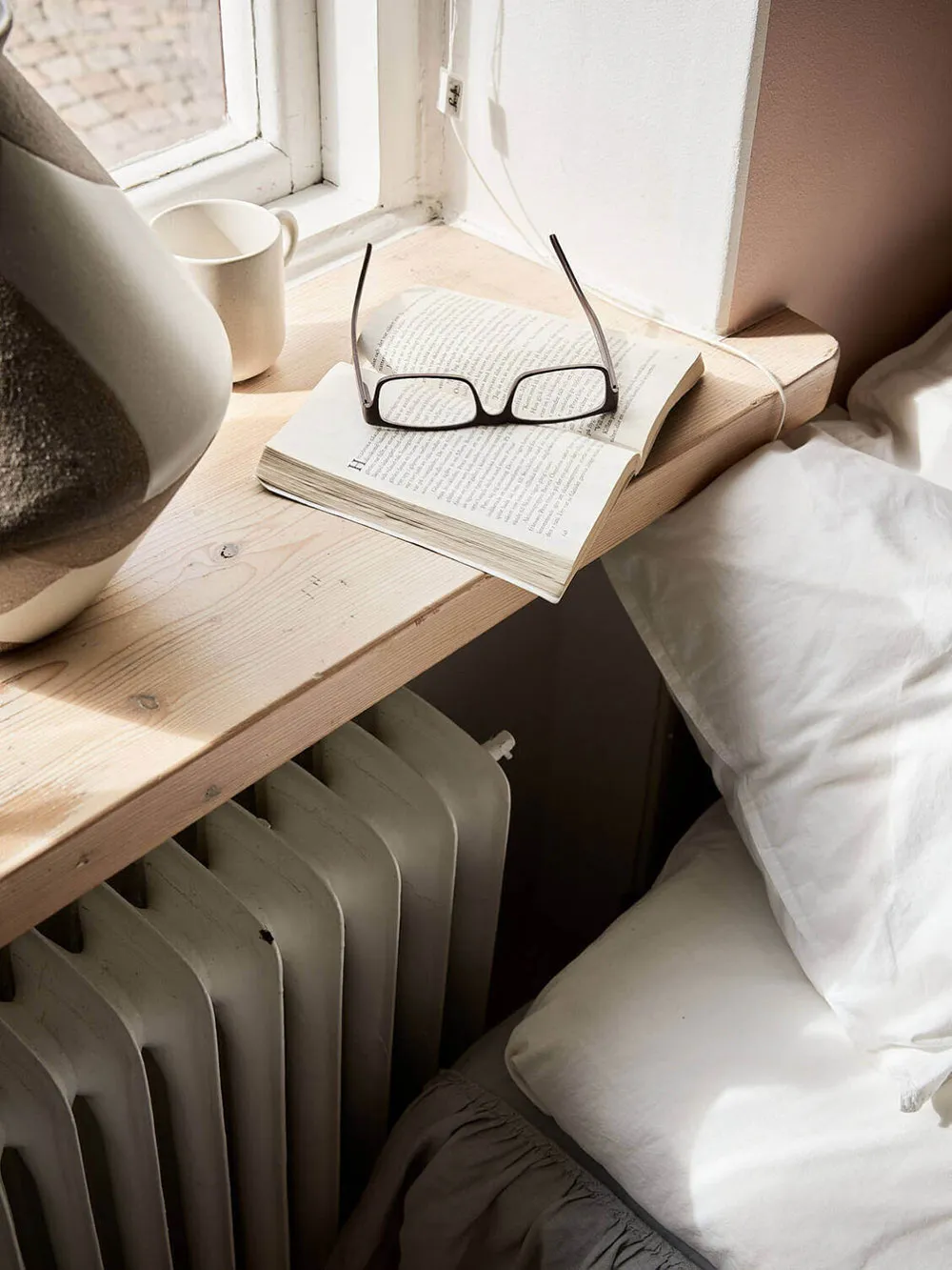 Appartement féminin compact avec salon rose et chambre verte (30 m²) - Gallery image 5