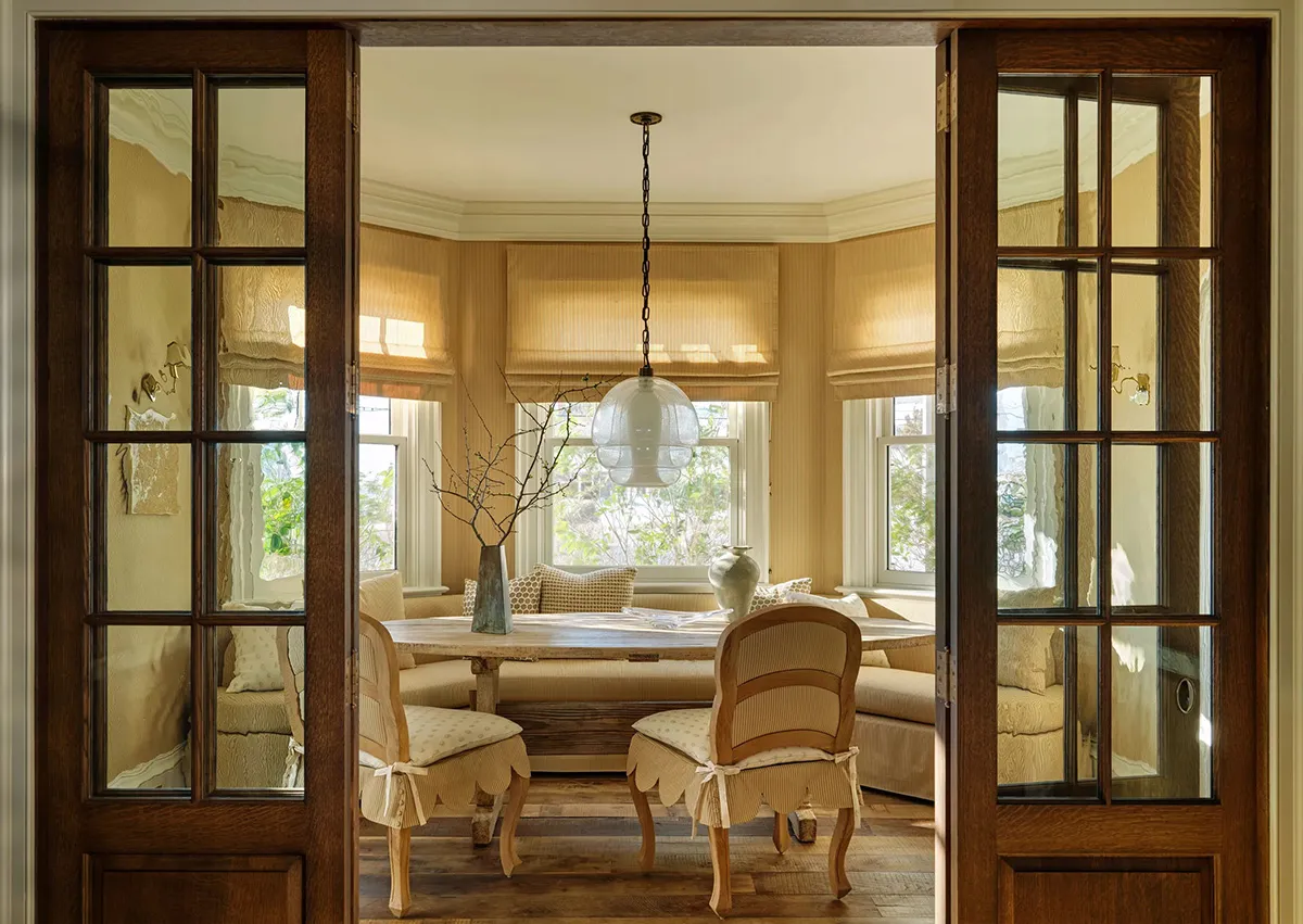 Elegant and Glamorous Beach House in Rhode Island by Star Designers - Gallery image 4