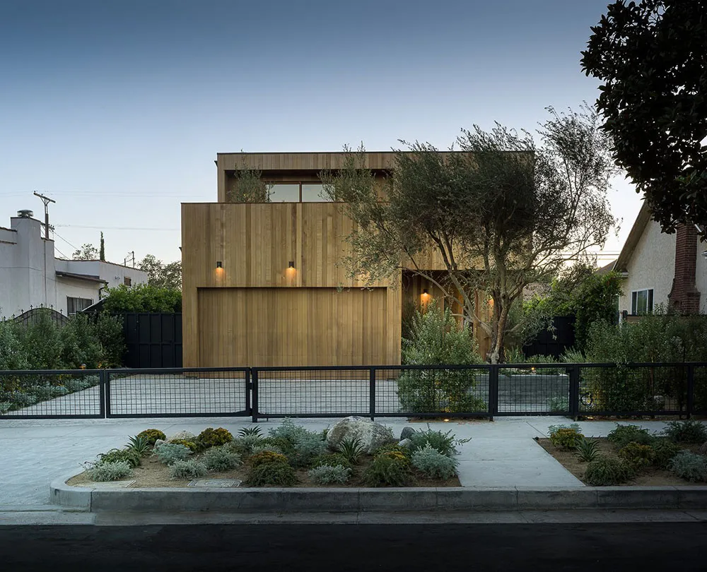 Уютная простота в дизайне современного дома с бассейном в Калифорнии - Gallery image 42