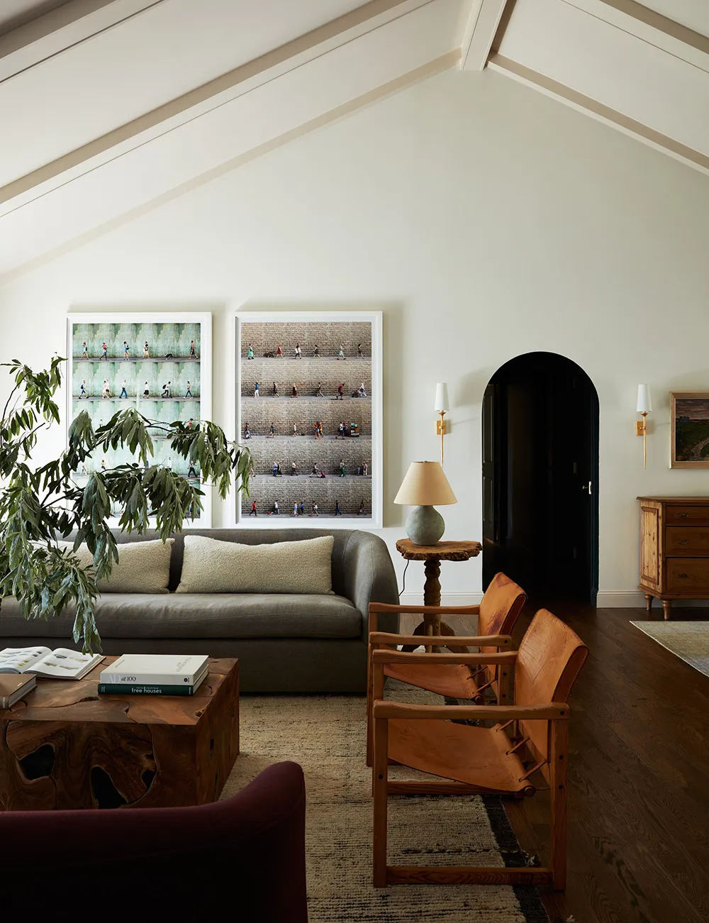 Encanto europeo y relajación estadounidense: casa en EE. UU. - Gallery image 1