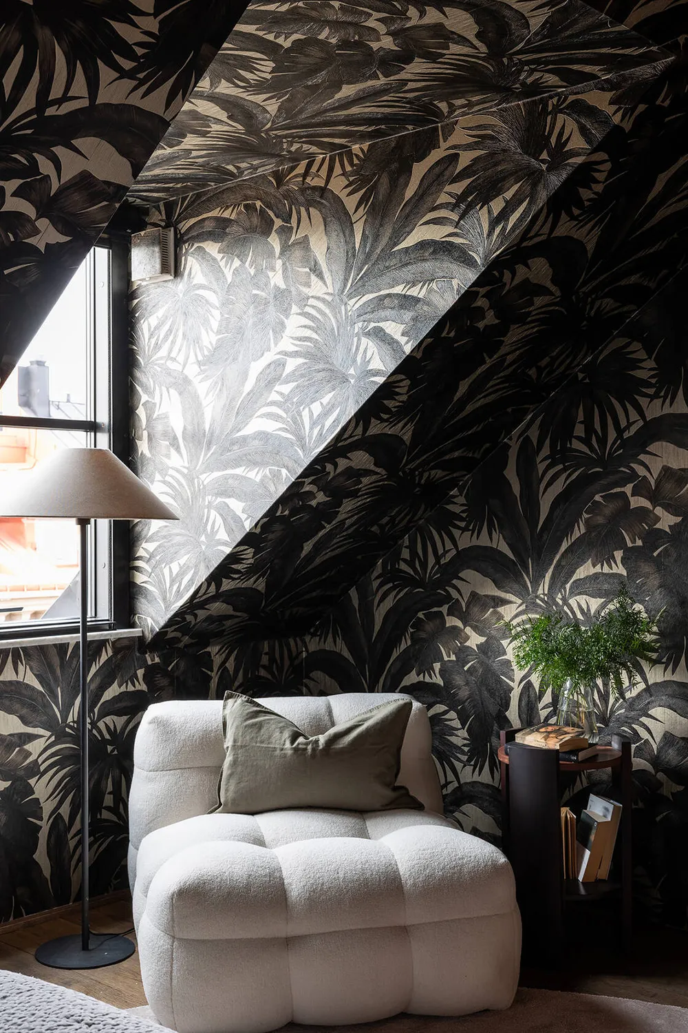 Increíble apartamento de ático con dormitorio dramático y terraza (81 m²) - Gallery image 19