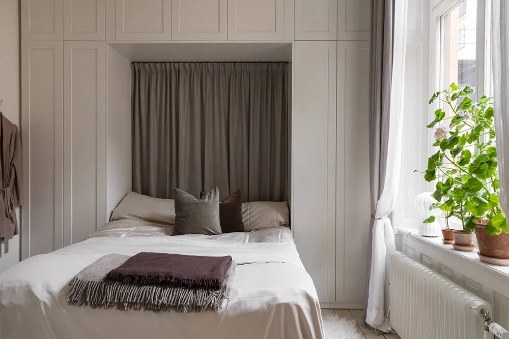 Естетичний інтер'єр невеликої квартири з ніжним декором - Gallery image 11