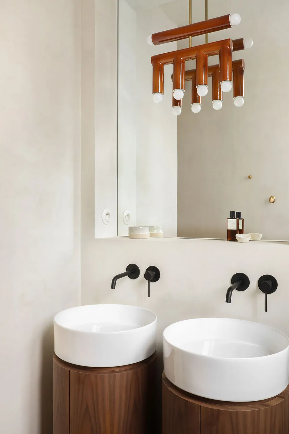 Design élégant de appartements classiques pour une jeune famille à Paris - Gallery image 13