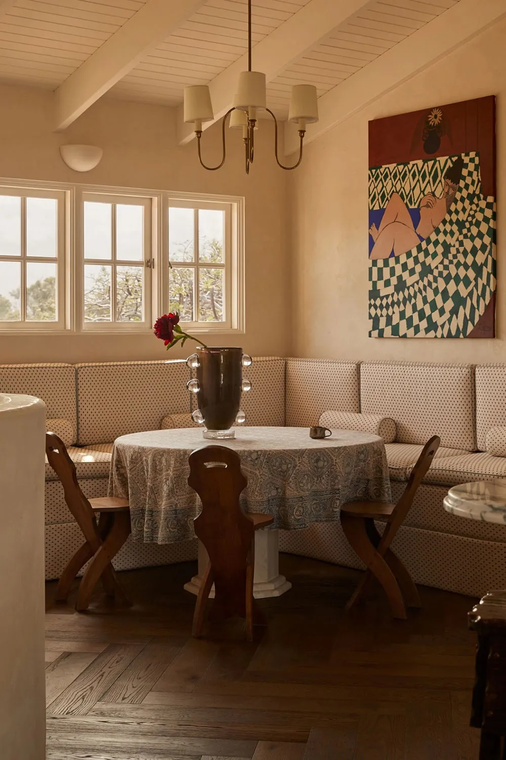 Intérieur moderne chaleureux en Australie avec influence méditerranéenne - Gallery image 5