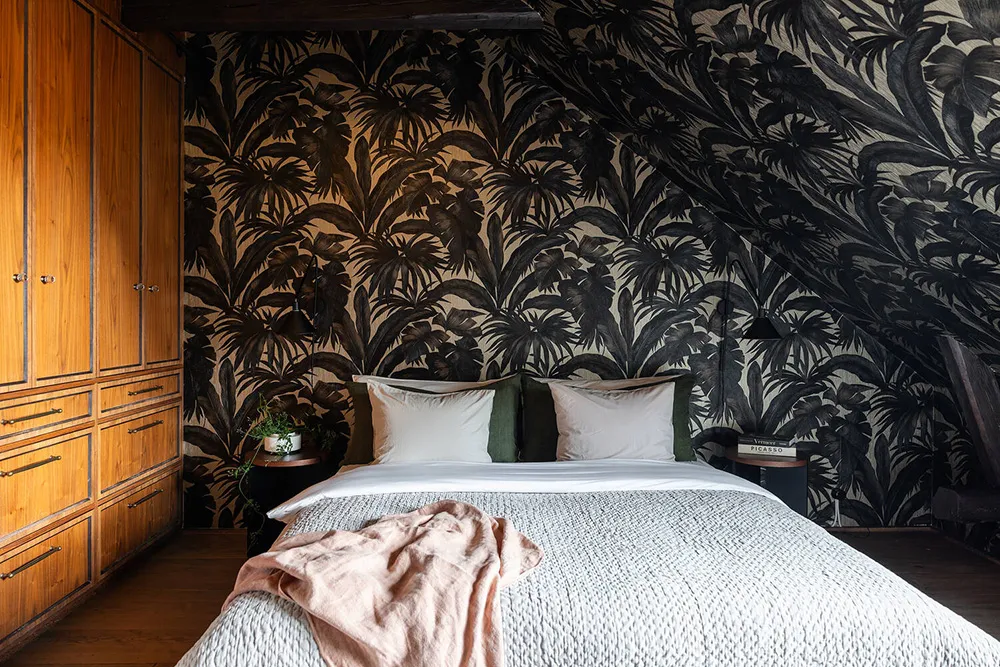 Increíble apartamento de ático con dormitorio dramático y terraza (81 m²) - Gallery image 18