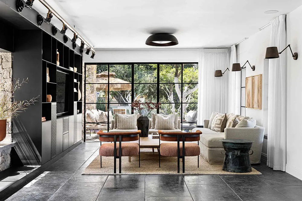 Beautiful Update of a Vintage Farmhouse in Israel - Gallery image 3