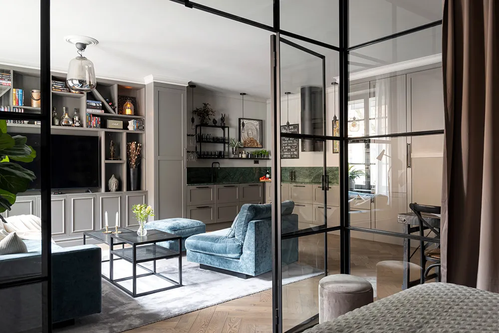 Styles et tons gris avec une cloison en verre : studio en Suède à Stockholm (54 m²) - Gallery image 5