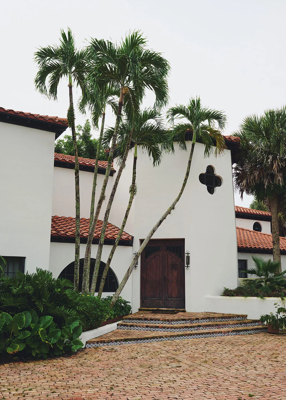 Moderner stylish Design einer historischen spanischen Villa in Kalifornien - Gallery image 15