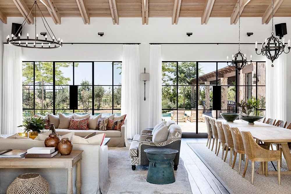 Beau maison en pierre en Israël avec beaucoup de blanc dans les intérieurs - Gallery image 8