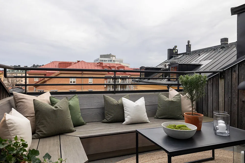 Increíble apartamento de ático con dormitorio dramático y terraza (81 m²) - Gallery image 14