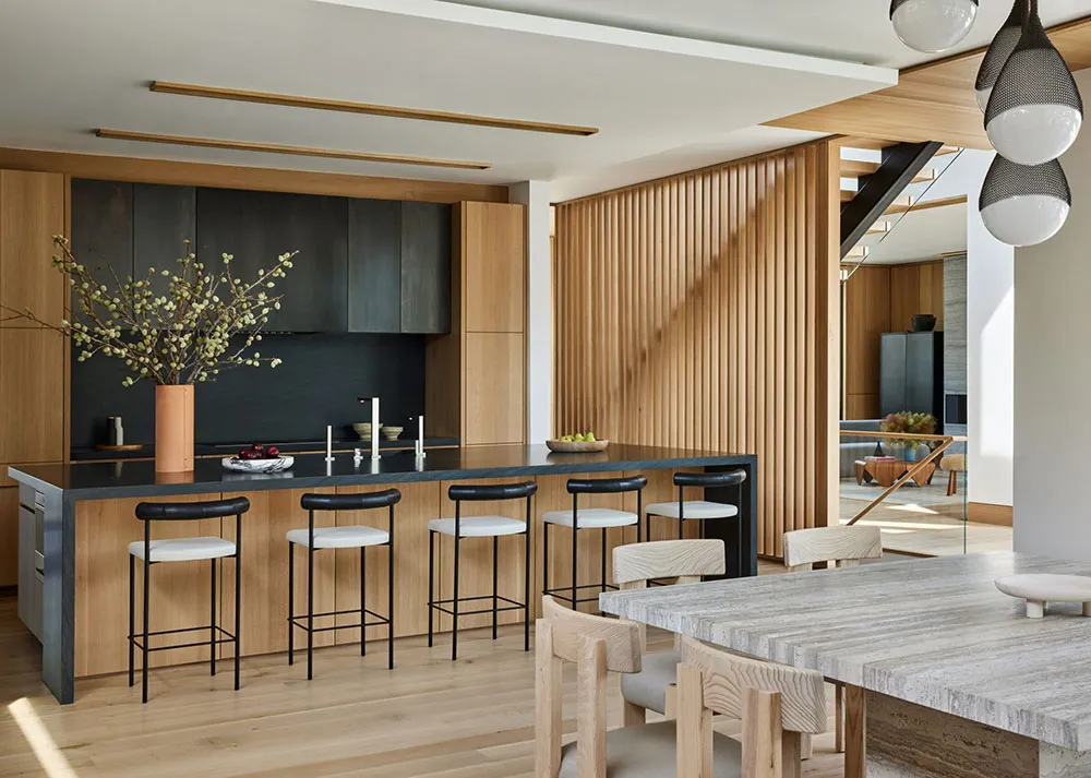 Elegancki nowoczesny design z obfitym użyciem drewna na Long Island - Gallery image 3