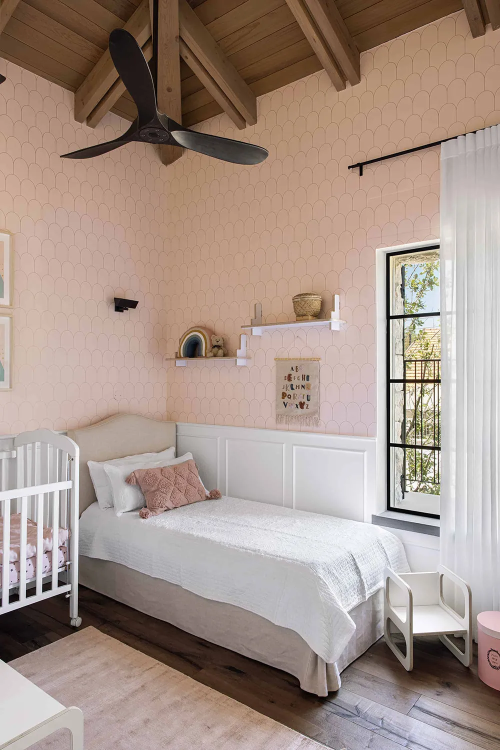 Beautiful Update of a Vintage Farmhouse in Israel - Gallery image 24