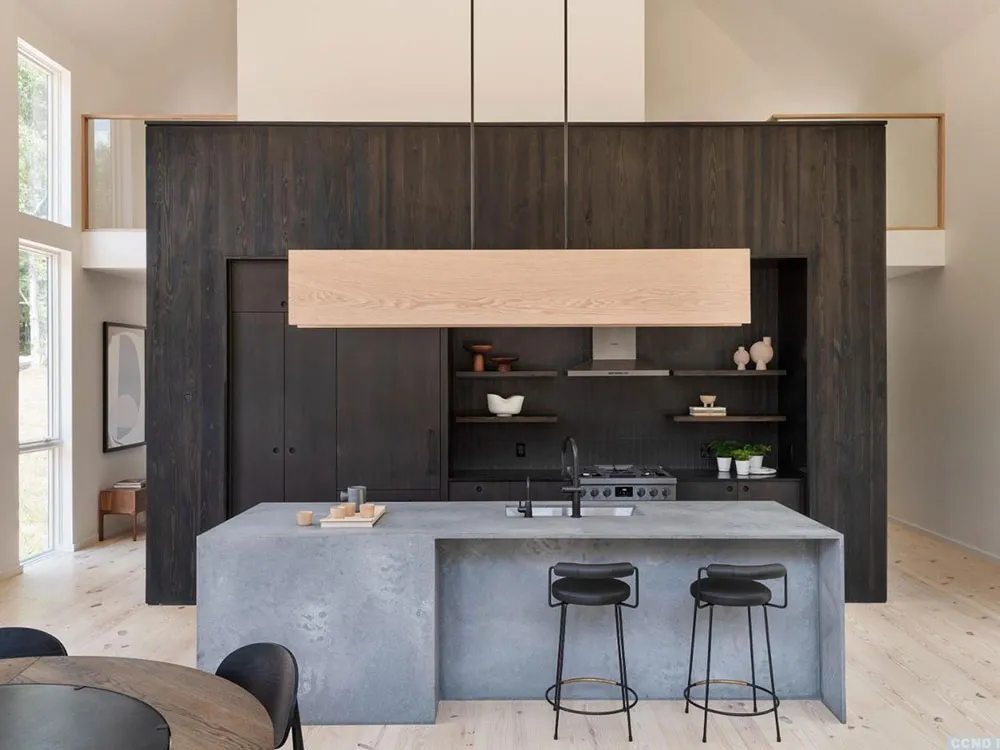 Високі стеля та багато вікон: будинок у амбарному стилі посеред лісу - Gallery image 5