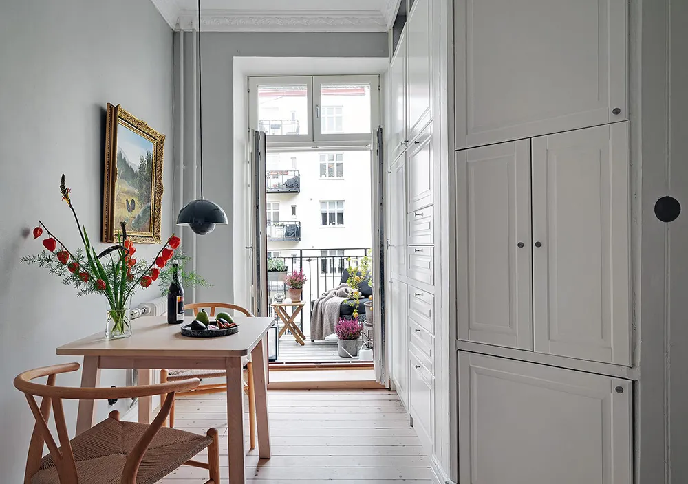 Bright Scandinavian Interior with Pleasant Bright Decor (39 sq. m) - Gallery image 12