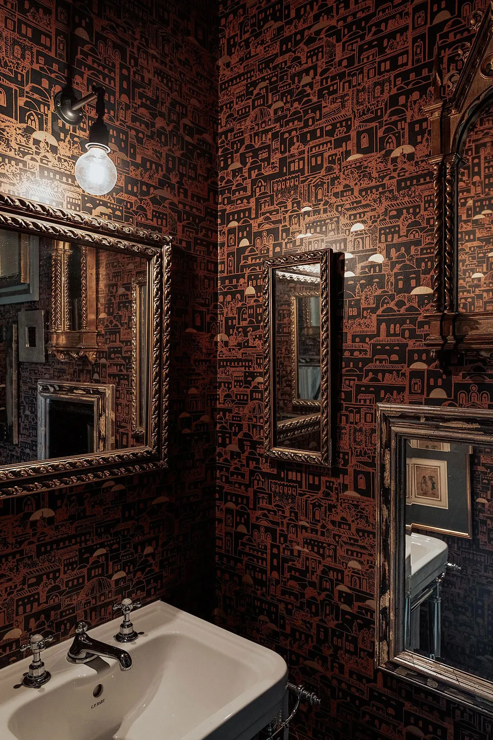 Excelente cocina como corazón de una casa victoriana en Londres - Gallery image 13