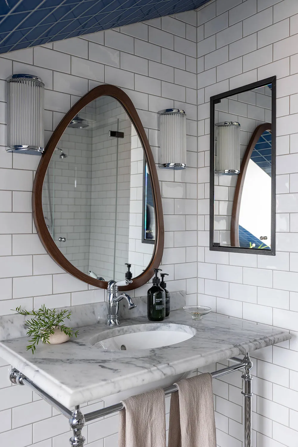 Increíble apartamento de ático con dormitorio dramático y terraza (81 m²) - Gallery image 23