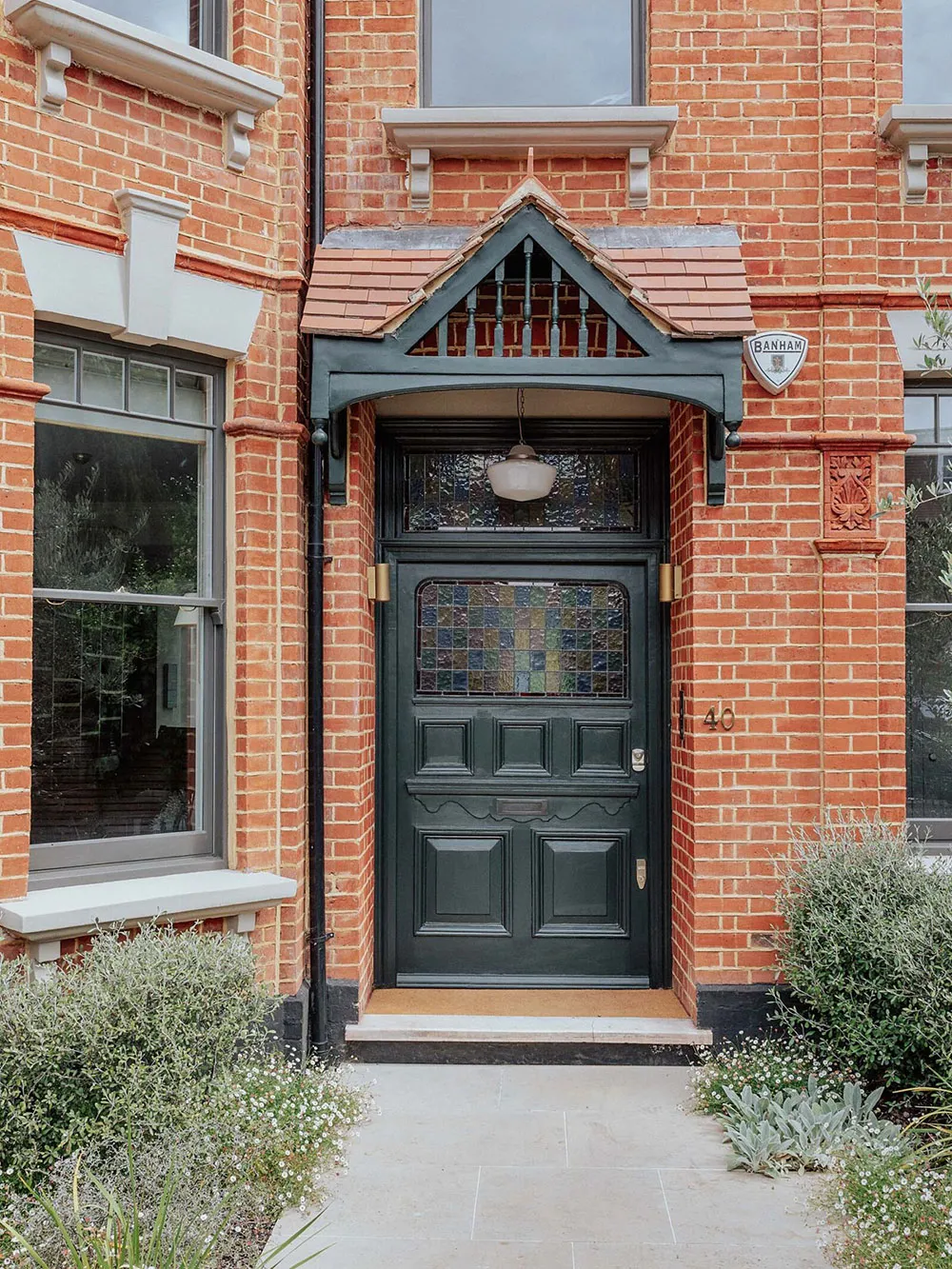 Excelente cocina como corazón de una casa victoriana en Londres - Gallery image 1