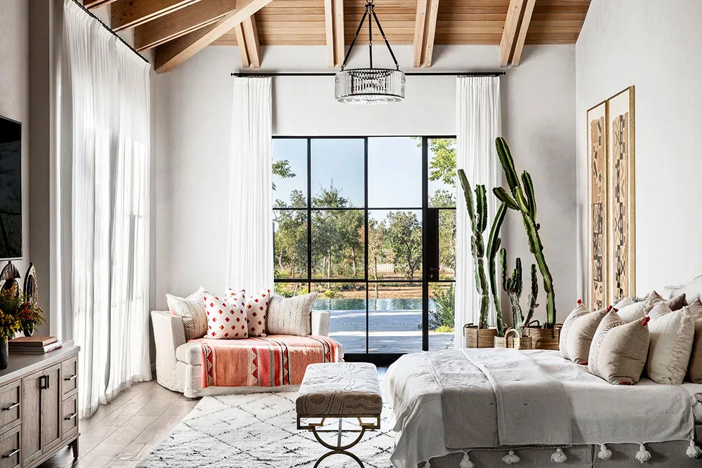 Beau maison en pierre en Israël avec beaucoup de blanc dans les intérieurs - Gallery image 16