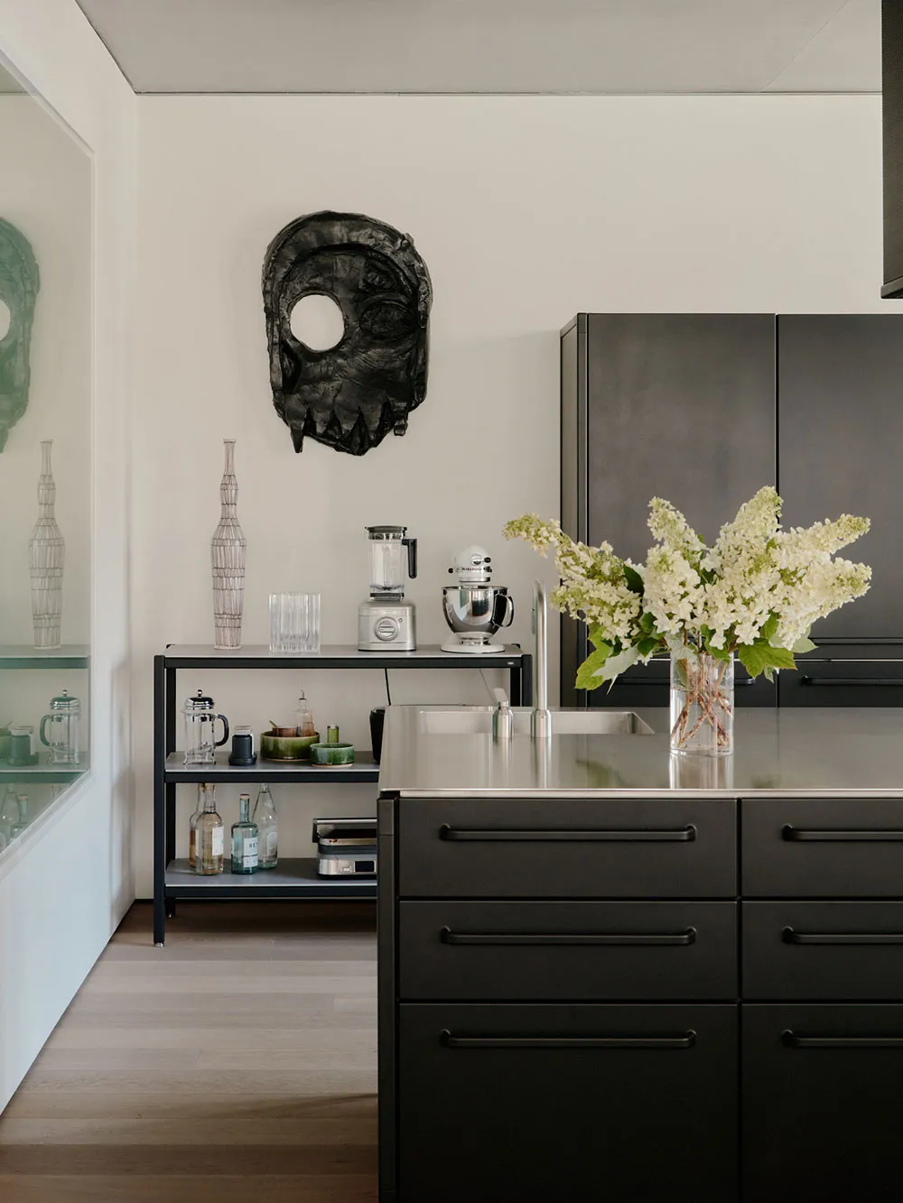 Gallery of Modern Art in Loft Design in New York - Gallery image 10