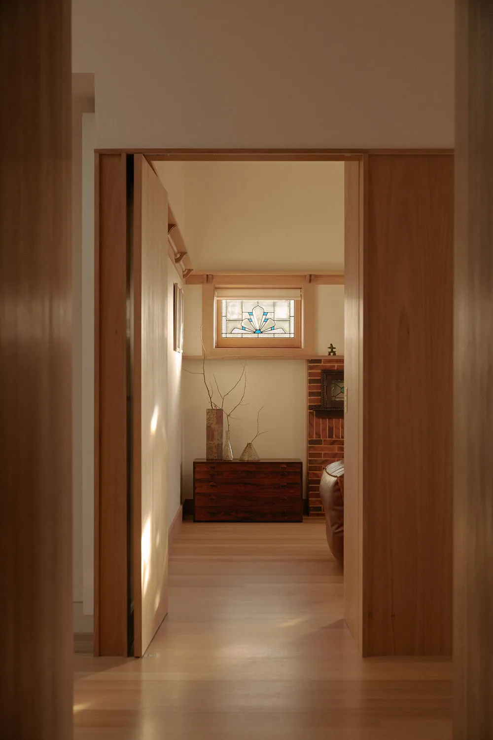 मेलबर्न में आधुनिक घरों के डिज़ाइन में जापानी प्रेरणाएँ - Gallery image 19